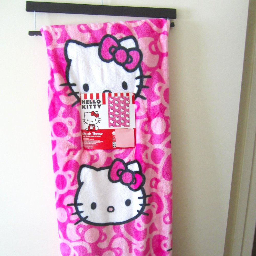 Hello Kitty Pink Bow Plush Throw Blanket